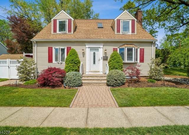 Property at 118 Indian Run Pkwy, Union Twp., NJ 07083, 4 beds, 2.5 baths