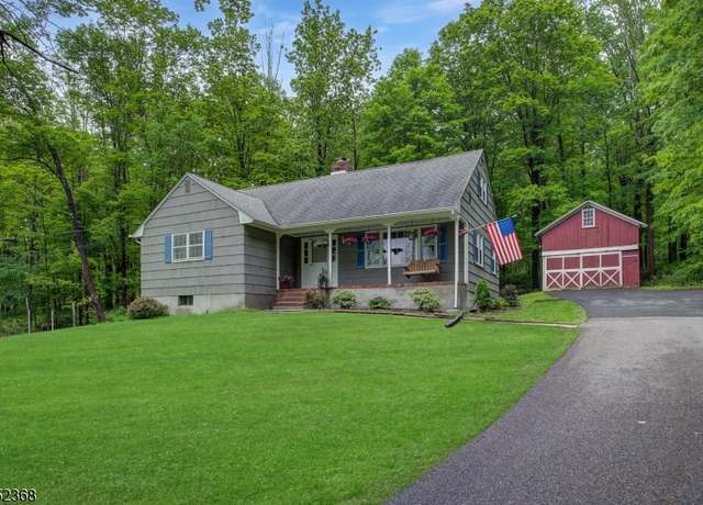 Property at 58 Water St, Tewksbury Twp., NJ 08833-4527, 4 beds, 2 baths