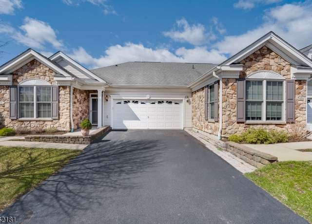 Property at 24 Quartz Way, Woodland Park, NJ 07424-4212, 2 beds, 2 baths