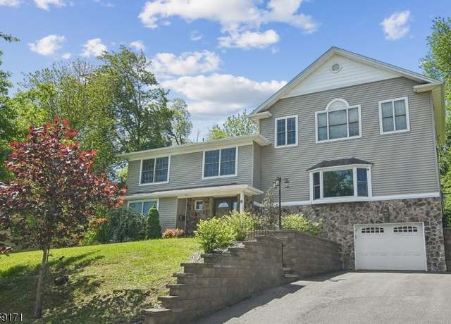 Property at 9 Baker Rd, Livingston Twp., NJ 07039-2501, 5 beds, 3.5 baths