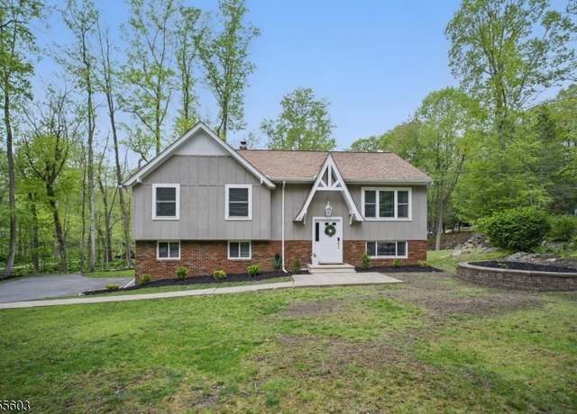 Property at 41 Byram Bay Rd, Hopatcong Boro, NJ 07843-1921, 4 beds, 2 baths