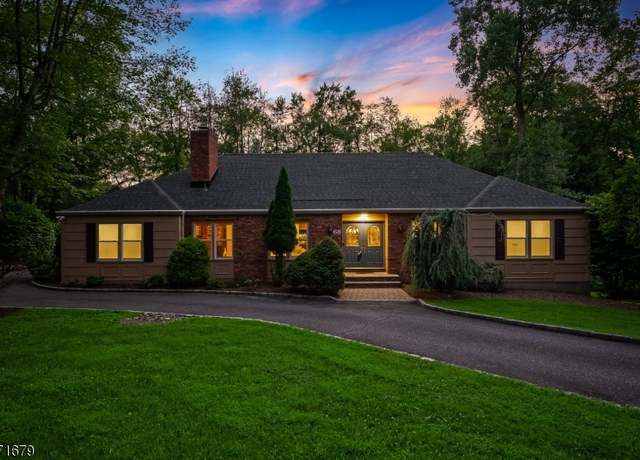 Property at 68 Shrewsbury Dr, Livingston Twp., NJ 07039-3402, 4 beds, 3.5 baths