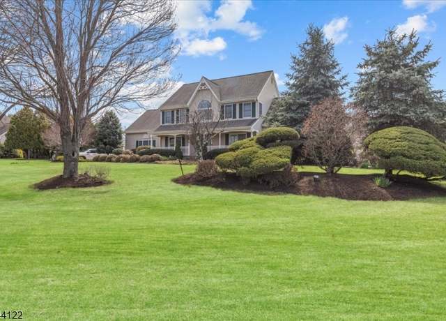 Property at 17 Steeple Dr, Hillsborough Twp., NJ 08844, 4 beds, 2.5 baths