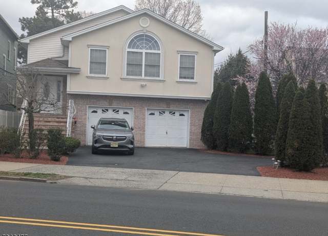 Property at 452 Irvington Ave, South Orange Village Twp., NJ 07079-2541, 4 beds, 2.5 baths