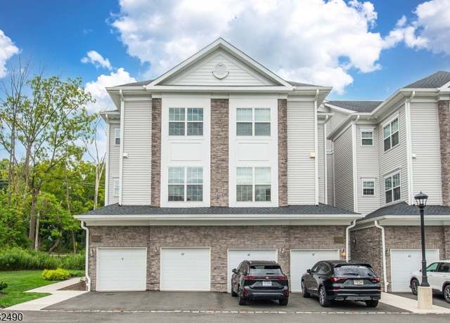 Property at 69 Veterans Way, Morris Plains Boro, NJ 07950, 2 beds, 3 baths