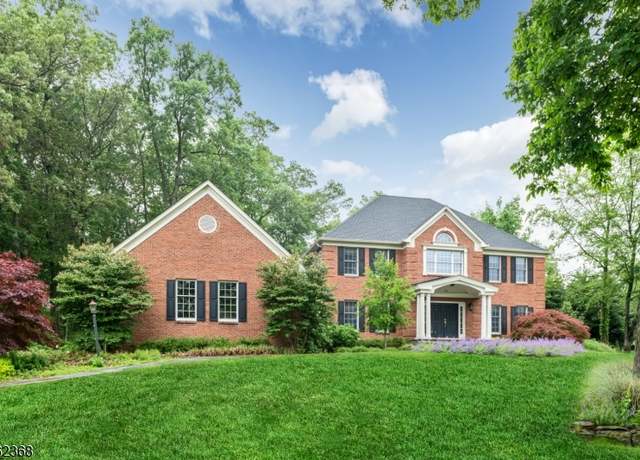 Property at 16 Olde York Rd, Randolph Twp., NJ 07869-2716, 4 beds, 4.5 baths