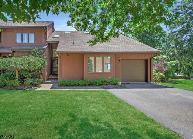 Property at 62 Mullarkey Dr, West Orange Twp., NJ 07052-2269, 3 beds, 4.5 baths