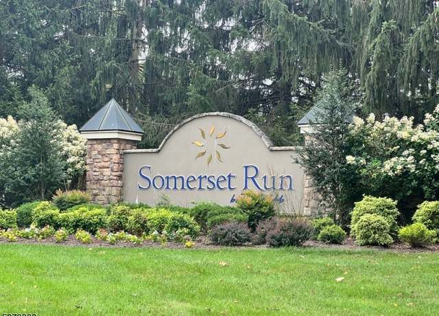 Property at 6304 Westover Way #6304, Franklin Twp., NJ 08873-5911, 2 beds, 2 baths
