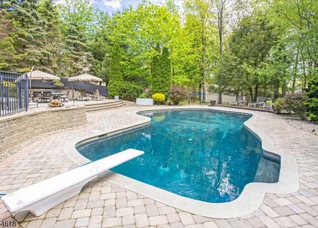 Property at 72 Kim Ln, Washington Twp., NJ 07853-4010, 5 beds, 2.5 baths