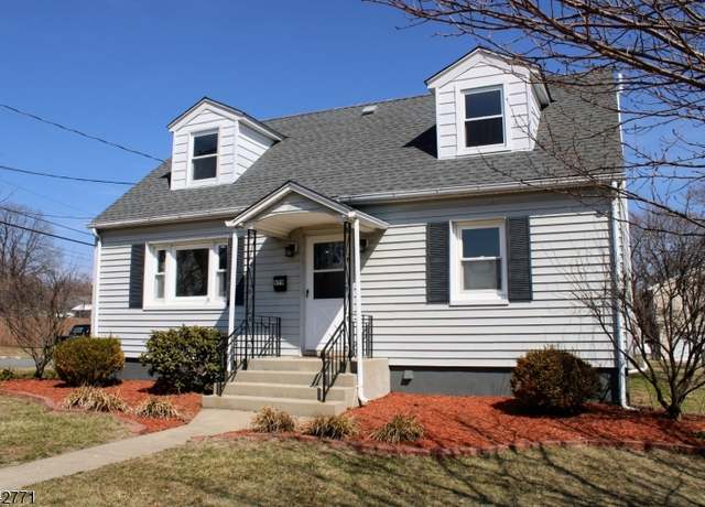Property at 979 Wilbur Ave, Phillipsburg Town, NJ 08865-3444, 4 beds, 2.5 baths