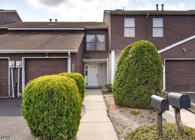 Property at 981 Valley St, Union Twp., NJ 07088-1030, 2 beds, 2.5 baths