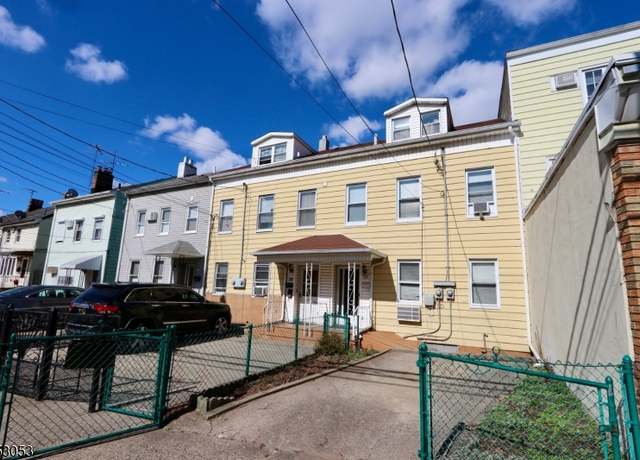 Property at 87 Union St, Newark City, NJ 07105-1418, 4 beds, 3 baths