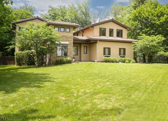 Property at 39 Crescent Dr, Morris Twp., NJ 07960-6937, 5 beds, 5 baths