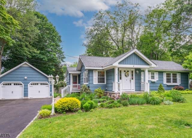 Property at 6 Condit St, Roxbury Twp., NJ 07876-1508, 3 beds, 2 baths
