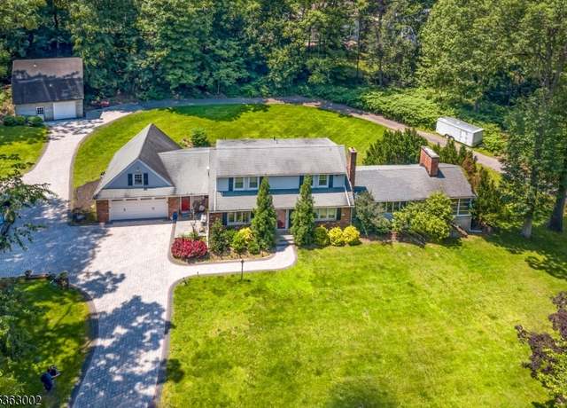 Property at 39 Egbert Ave, Morris Twp., NJ 07960-3705, 4 beds, 2.5 baths