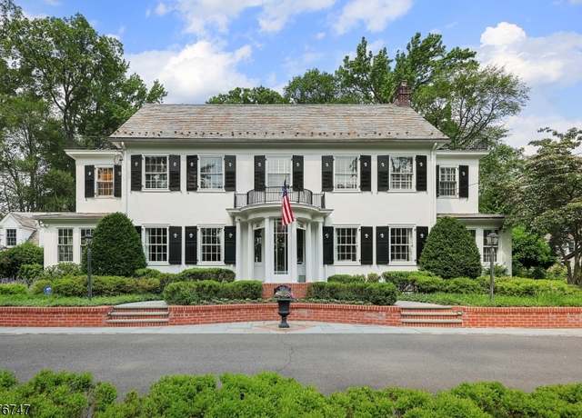 Property at 720 Lawrence Ave, Westfield Town, NJ 07090-3802, 6 beds, 4.5 baths