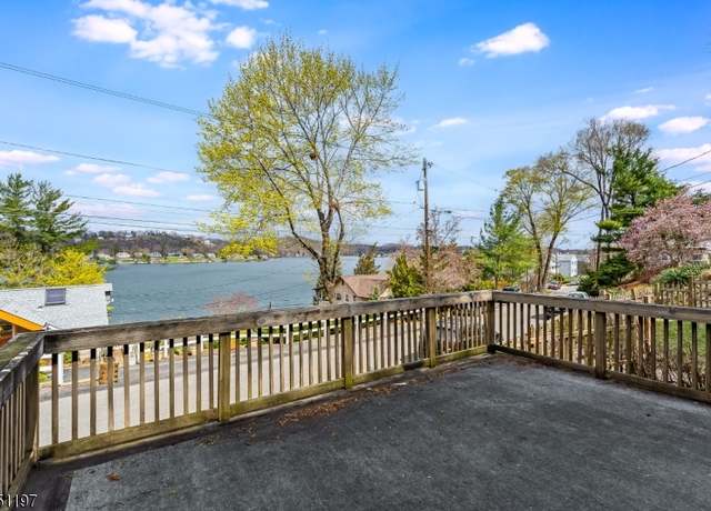 Property at 121 Springbrook Trl, Sparta Twp., NJ 07871-2129, 2 beds, 1 bath