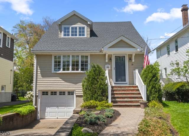 Property at 39 Richmond Ave, Cranford Twp., NJ 07016-1950, 4 beds, 2 baths