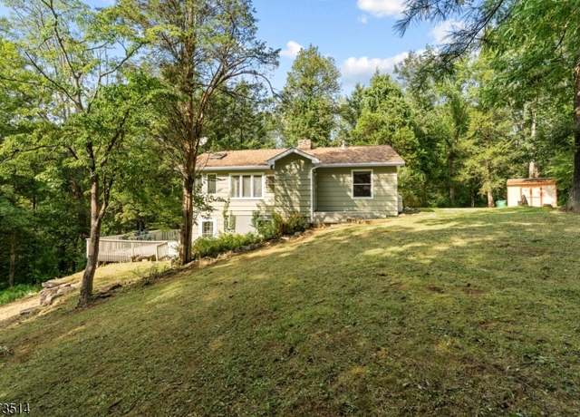 Property at 903 Stony Rd, Stillwater Twp., NJ 07860-4561, 3 beds, 1.5 baths