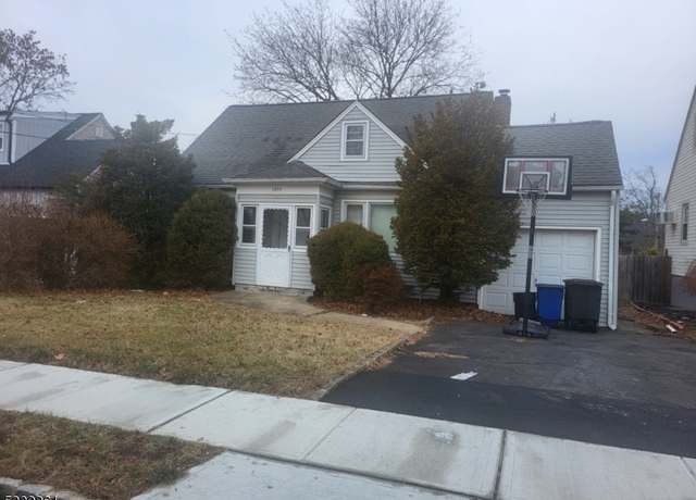 Property at 1270 Carlton Ter, Union Twp., NJ 07083-4111, 4 beds, 1 bath
