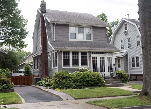 Property at 137 Oak Ridge Ave, Nutley Twp., NJ 07110-2732, 3 beds, 1.5 baths