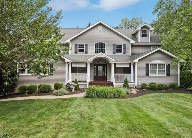 Property at 4 La Malfa Rd, Randolph, NJ 07869-3003, 4 beds, 3 baths