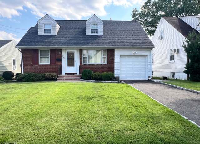 Property at 2450 N Third St, Union Twp., NJ 07083-5044, 4 beds, 1.5 baths