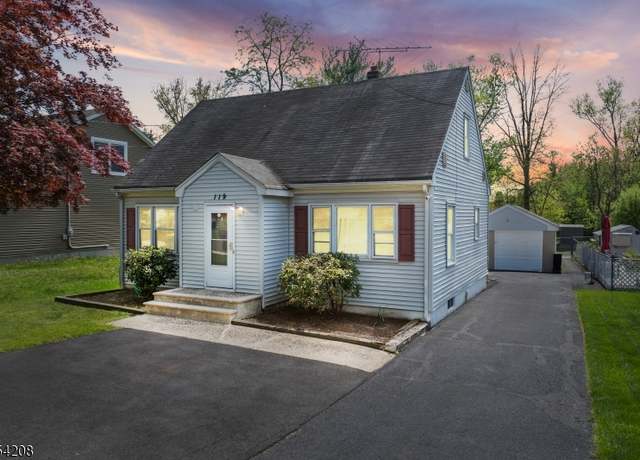 Property at 119 Pine St, Bridgewater Twp., NJ 08807, 4 beds, 2 baths