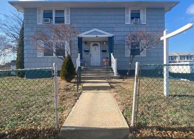 Property at 1834 Brady Ct, Rahway City, NJ 07065-5166, 6 beds, 3 baths