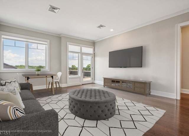 Property at 33 Green Village Rd4501 #4501, Madison Boro, NJ 07940-2600, 2 beds, 2 baths