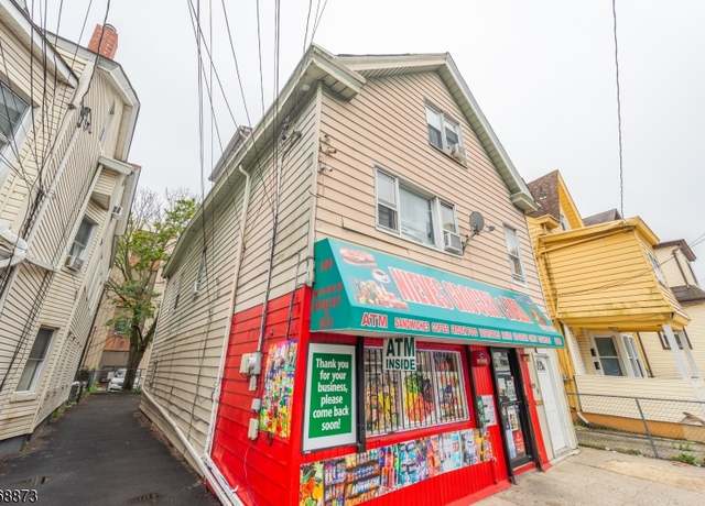 Property at 609 Madison Ave #2, Paterson City, NJ 07514-2817, 6 beds, 3.5 baths