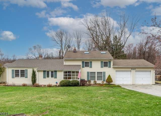 Property at 66 Conestoga Trl, Sparta Twp., NJ 07871-2508, 3 beds, 2 baths