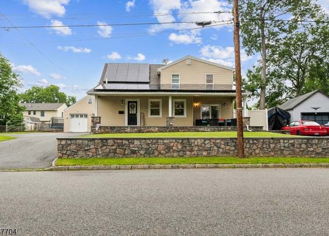 Property at 2 Beechwood Ave, Parsippany-troy Hills Twp., NJ 07034-1103, 4 beds, 3 baths