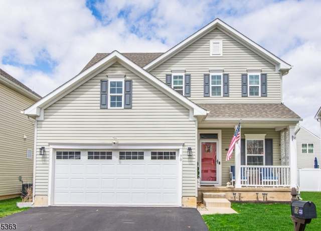 Property at 70 Trafalgar Ct, Sparta Twp., NJ 07871-3586, 4 beds, 2 baths
