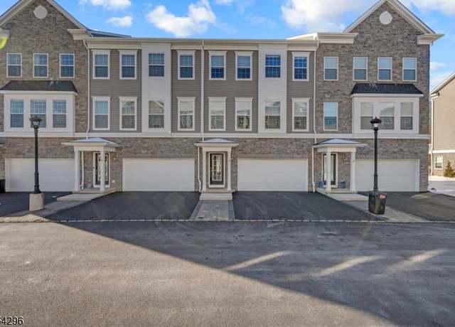 Property at 6 Coogan Ct, Morris Plains Boro, NJ 07950-2552, 3 beds, 3.5 baths