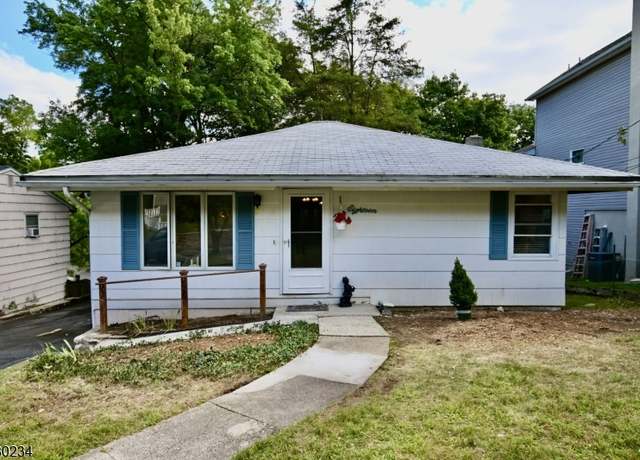 Property at 18 Delaware Ave, Rockaway Twp., NJ 07866-1016, 2 beds, 1.5 baths