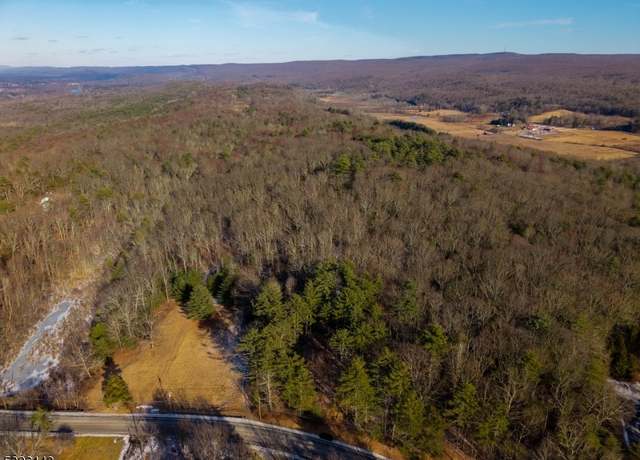 Property at 37 New Mashipacong Rd, Montague Twp., NJ 07827-3229