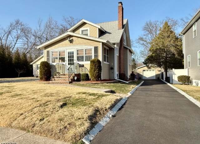 Property at 47 Evergreen Ave, Springfield Twp., NJ 07081-2712, 3 beds, 2 baths