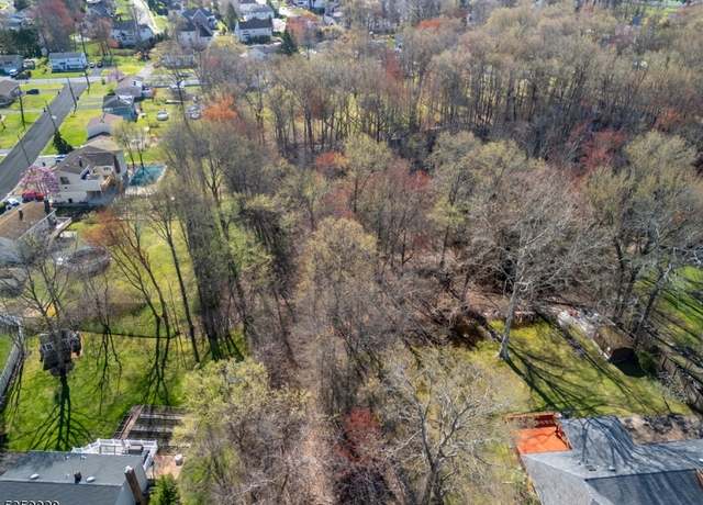 Property at 54 Big Piece Rd, Fairfield Twp., NJ 07004-1106