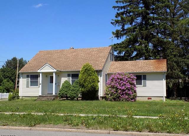 Property at 44 Jacksonville Rd, Pequannock Twp., NJ 07082-1143, 3 beds, 1 bath