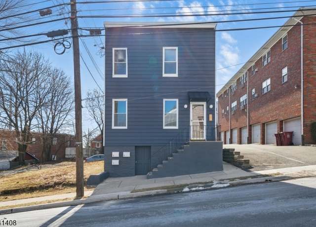 Property at 89 King St, Nutley Twp., NJ 07110-3559, 6 beds, 3.5 baths