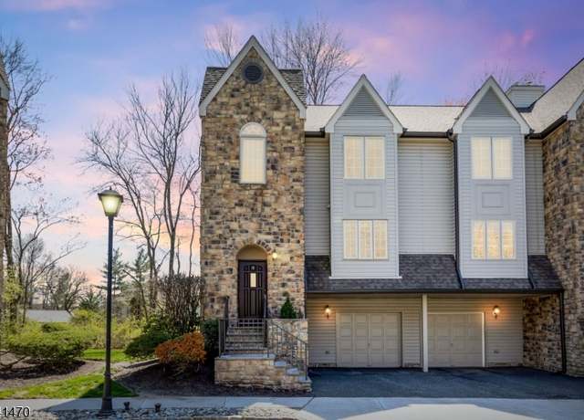 Property at 7 Starling Way, Berkeley Heights Twp., NJ 07922, 2 beds, 3.5 baths