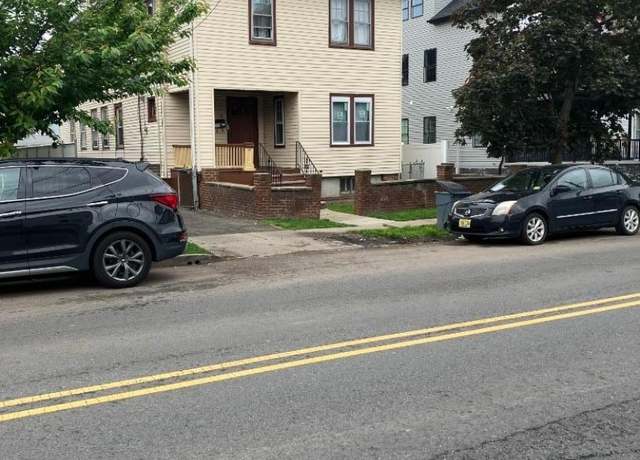 Property at 524 Jefferson Ave, Elizabeth City, NJ 07201-1107, 7 beds, 3 baths