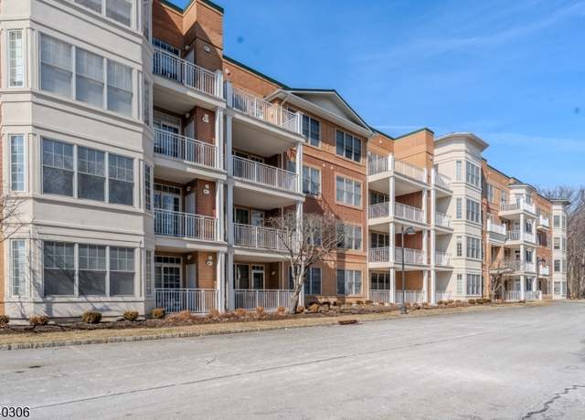 Property at 5206 Pointe Gate Dr #5206, Livingston Twp., NJ 07039-1743, 2 beds, 2 baths