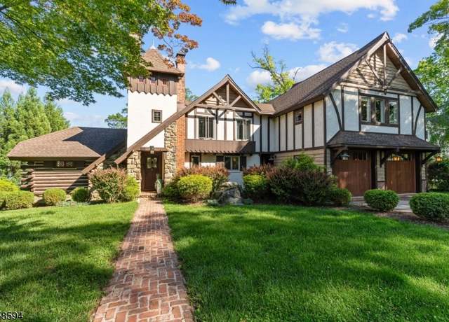 Property at 33 Island Trl, Sparta Twp., NJ 07871-1603, 4 beds, 4.5 baths