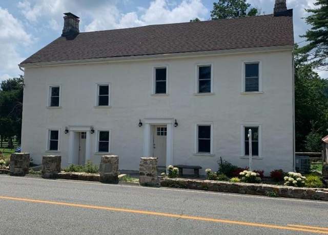 Property at 200 Maple Ln, Lebanon Twp., NJ 07830-4012, 2 beds, 3 baths