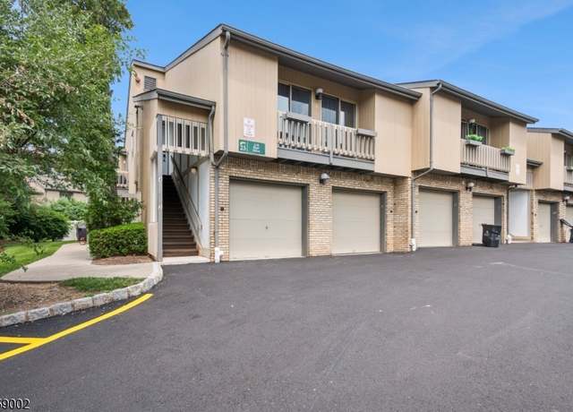 Property at 4 Hart Dr, West Orange Twp., NJ 07052-1147, 3 beds, 2 baths