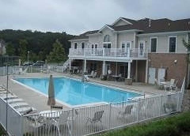 Property at 38 Ridgeview Ln #38, Mount Arlington Boro, NJ 07856-2317, 2 beds, 2 baths