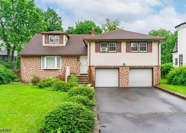 Property at 1126-1200 Grant Ave, Plainfield City, NJ 07060-2706, 4 beds, 2.5 baths