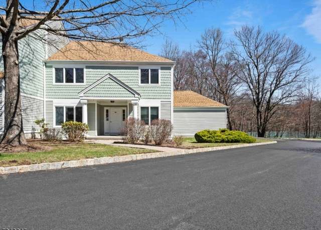 Property at 30 Beacon Hl, Sparta Twp., NJ 07871-2730, 3 beds, 2.5 baths